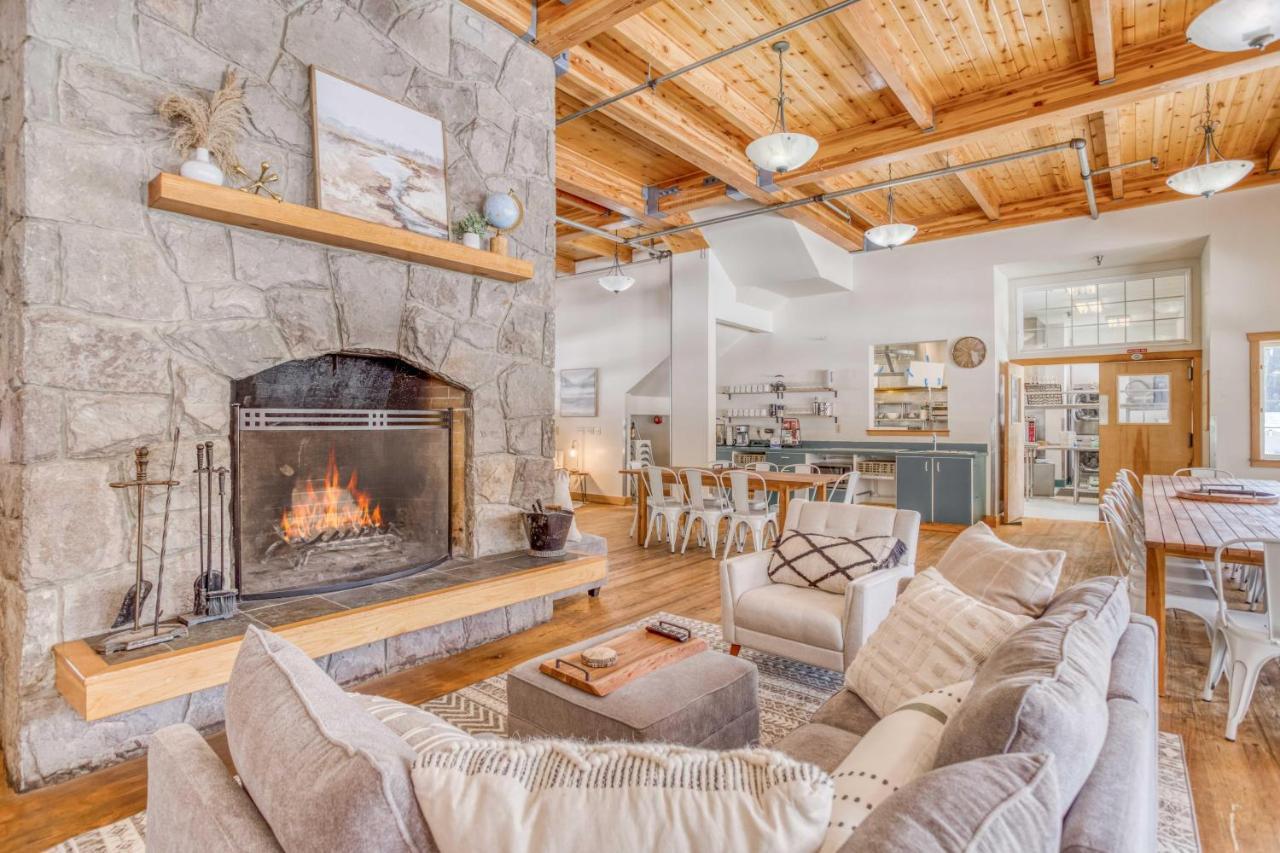 The Chinook Lodge At غوفيرمنت كامب المظهر الخارجي الصورة
